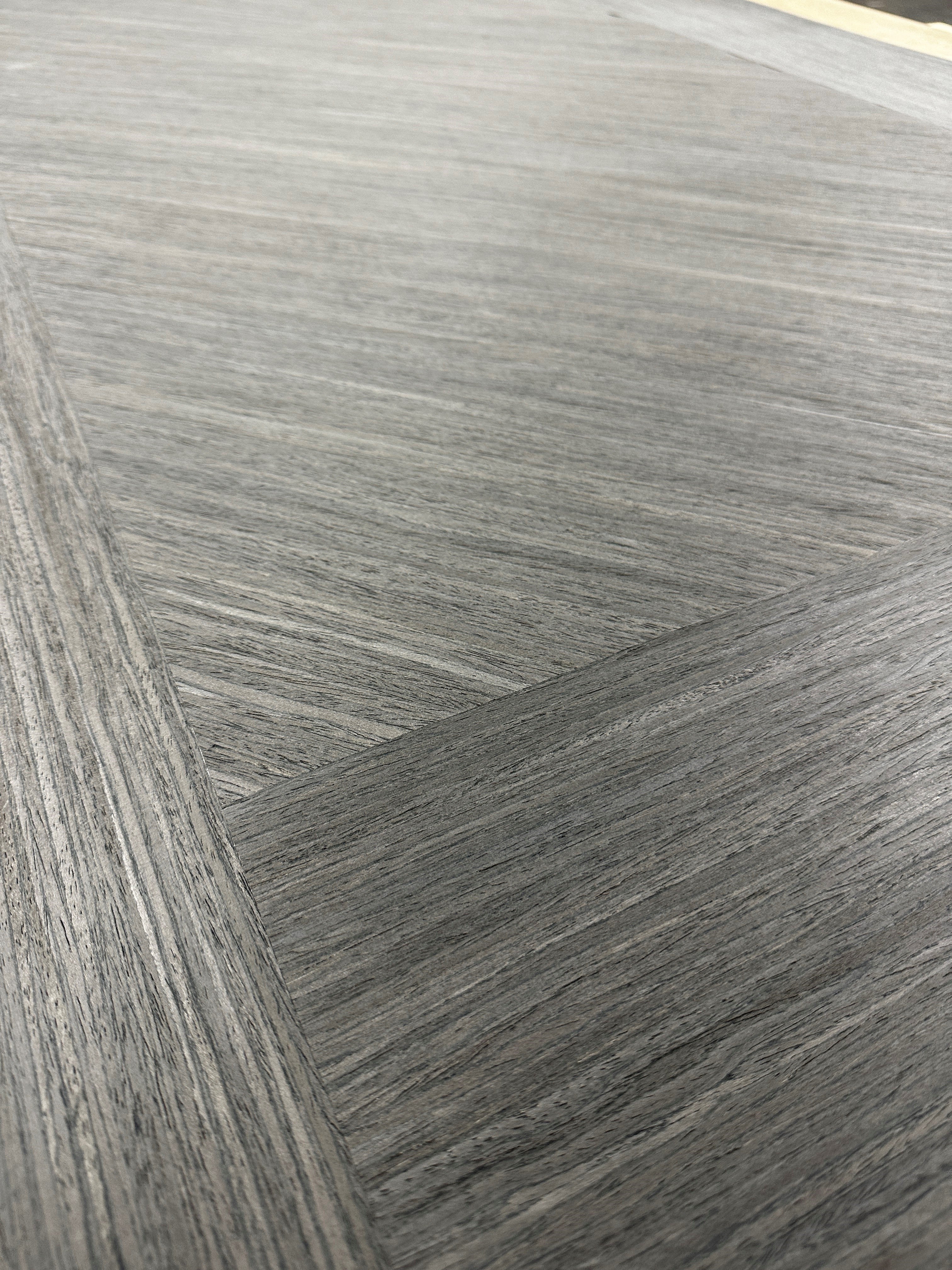 Wood Veneer - Silver Oak 154S - DF Richards Veneers