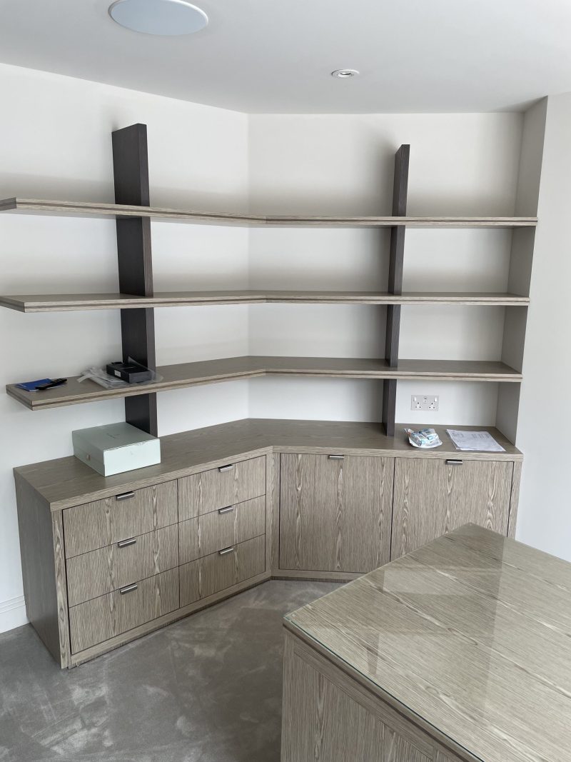 Wood Veneer - Silver Oak 154C - DF Richards Veneers